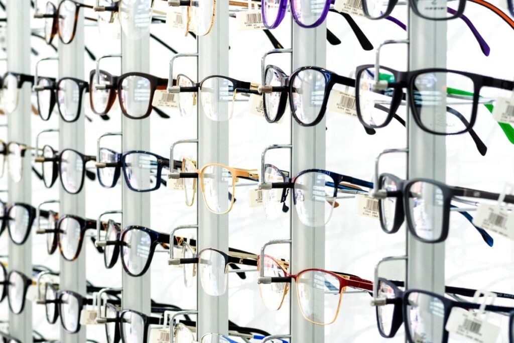 hva er forskjellen på blålysbriller og vanlige brille